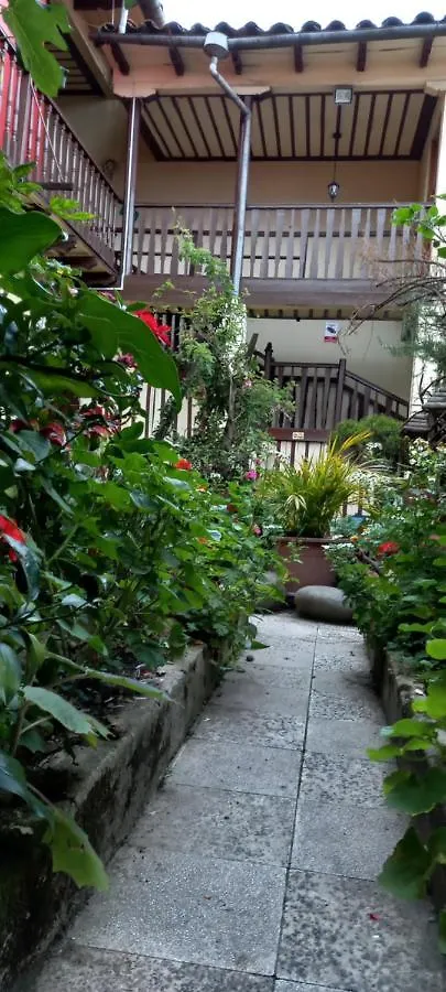 ゲストハウス Villa Del Rosario Hostal クエンカ